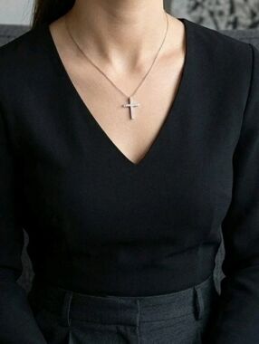 SYGY Silver Cross Necklace Dainty Iced Tennis Chain Pendant NIP Gift Women CZ